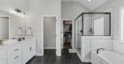 10931 N Bristol Avenue, Kansas City, MO 64156