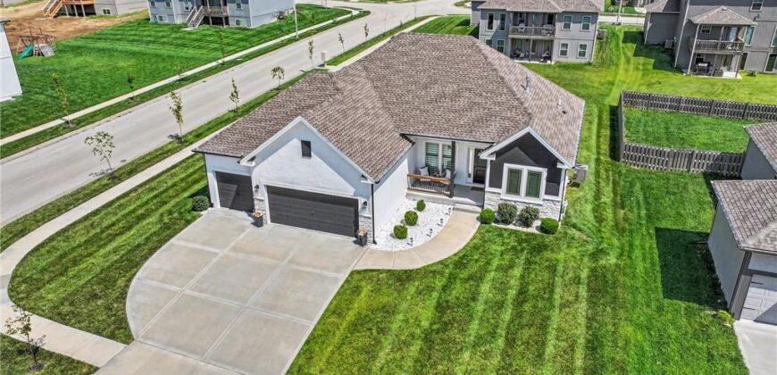 10931 N Bristol Avenue, Kansas City, MO 64156