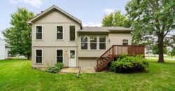 201 Mesa Drive, Smithville, MO 64089