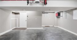201 Mesa Drive, Smithville, MO 64089