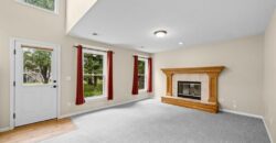 201 Mesa Drive, Smithville, MO 64089