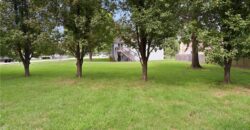 201 Mesa Drive, Smithville, MO 64089