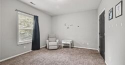 10726 N Tennessee Avenue, Kansas City, MO 64157