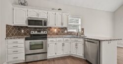 10726 N Tennessee Avenue, Kansas City, MO 64157