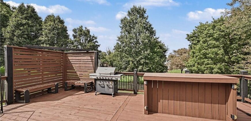 10726 N Tennessee Avenue, Kansas City, MO 64157