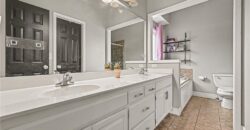 10726 N Tennessee Avenue, Kansas City, MO 64157