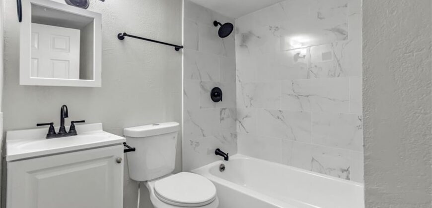 3820 N Brighton Avenue, Kansas City, MO 64117