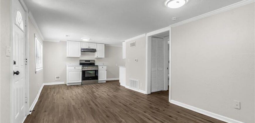 3820 N Brighton Avenue, Kansas City, MO 64117