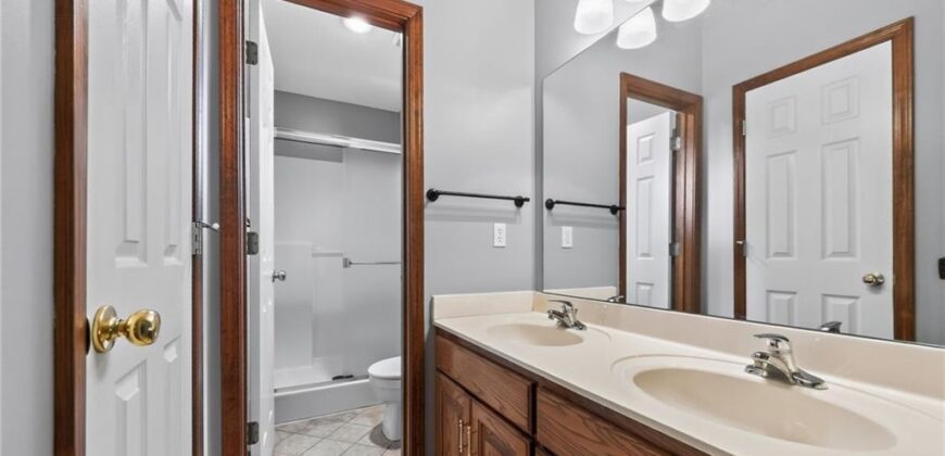 1303 NE 103rd Street, Kansas City, MO 64155