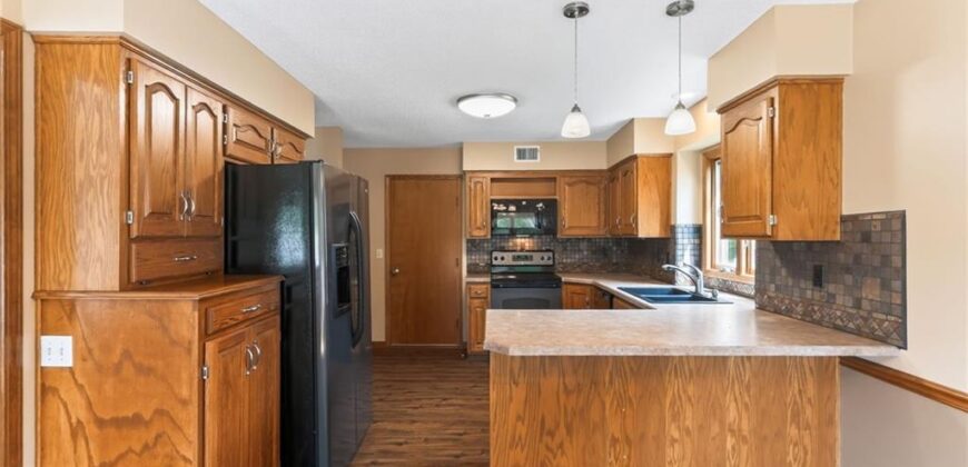 1303 NE 103rd Street, Kansas City, MO 64155