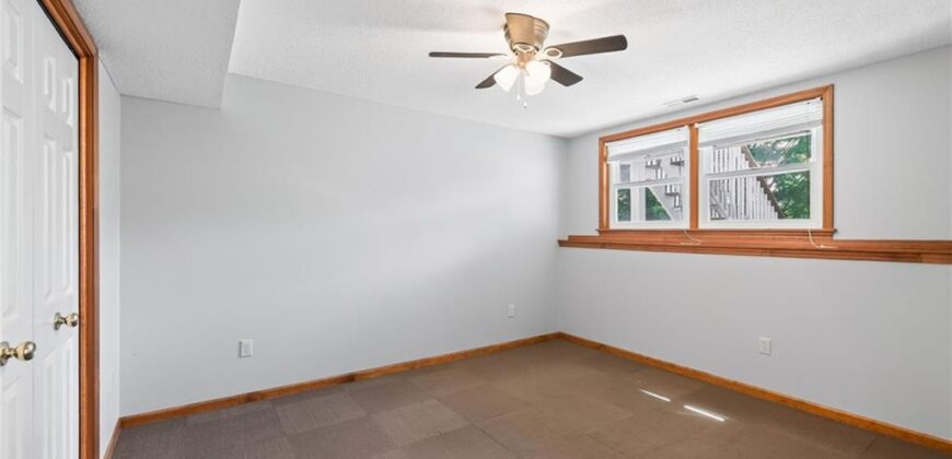1303 NE 103rd Street, Kansas City, MO 64155