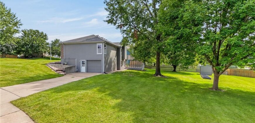 1303 NE 103rd Street, Kansas City, MO 64155