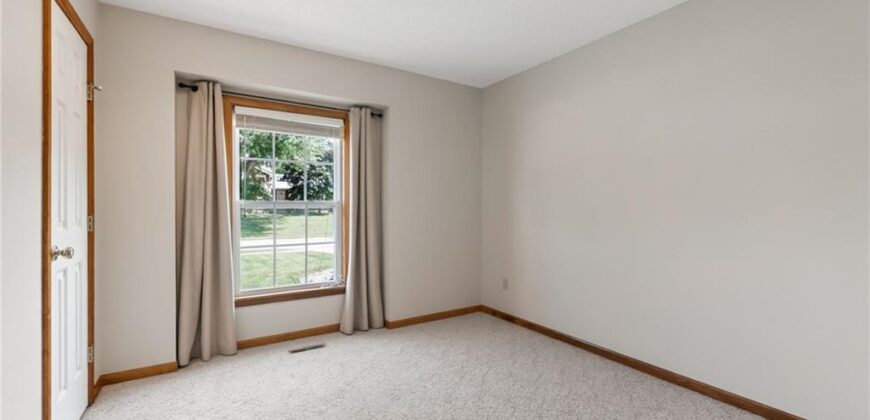 1303 NE 103rd Street, Kansas City, MO 64155