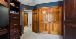 1721 Parkside Drive, Liberty, MO 64068