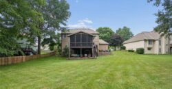 1721 Parkside Drive, Liberty, MO 64068