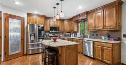1721 Parkside Drive, Liberty, MO 64068