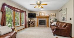 1721 Parkside Drive, Liberty, MO 64068