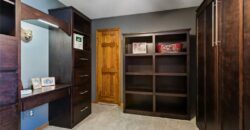 1721 Parkside Drive, Liberty, MO 64068