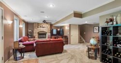 1721 Parkside Drive, Liberty, MO 64068