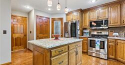 1721 Parkside Drive, Liberty, MO 64068