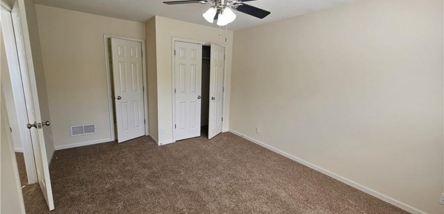 8822 Timber Creek Lane, Pleasant Valley, MO 64068