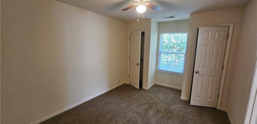 8822 Timber Creek Lane, Pleasant Valley, MO 64068