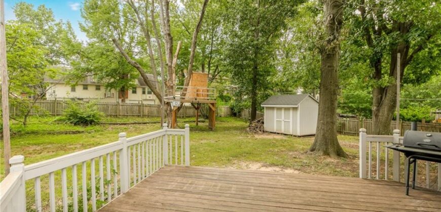 1713 NE 69th Terrace, Gladstone, MO 64118