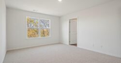 10704 N Richmond Avenue, Kansas City, MO 64157