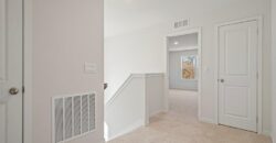 10704 N Richmond Avenue, Kansas City, MO 64157