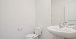 10704 N Richmond Avenue, Kansas City, MO 64157