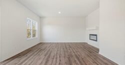 10704 N Richmond Avenue, Kansas City, MO 64157