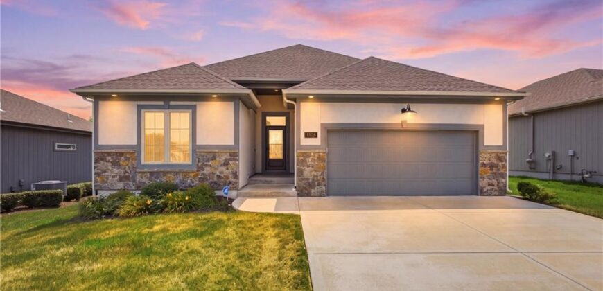 1905 NE 111th Court, Kansas City, MO 64155