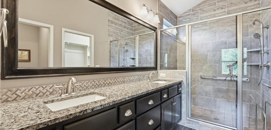 11111 N Euclid Avenue, Kansas City, MO 64155