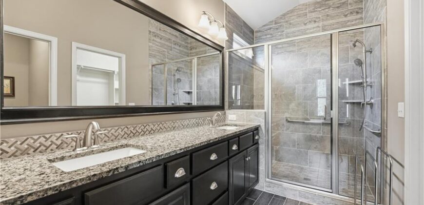 11111 N Euclid Avenue, Kansas City, MO 64155