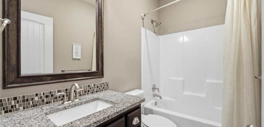 11111 N Euclid Avenue, Kansas City, MO 64155
