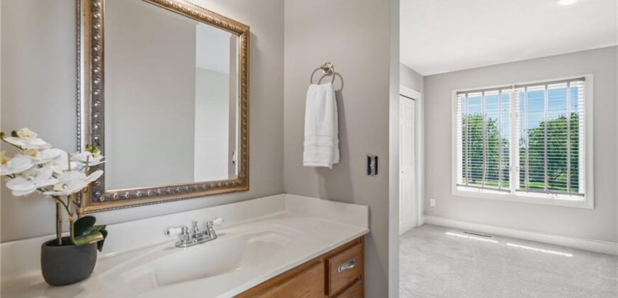 27290 Stephanie Lane, Weston, MO 64098