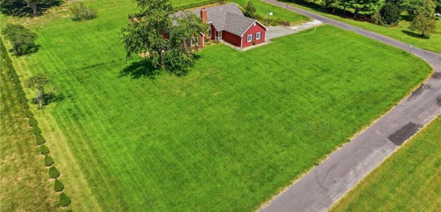 27290 Stephanie Lane, Weston, MO 64098