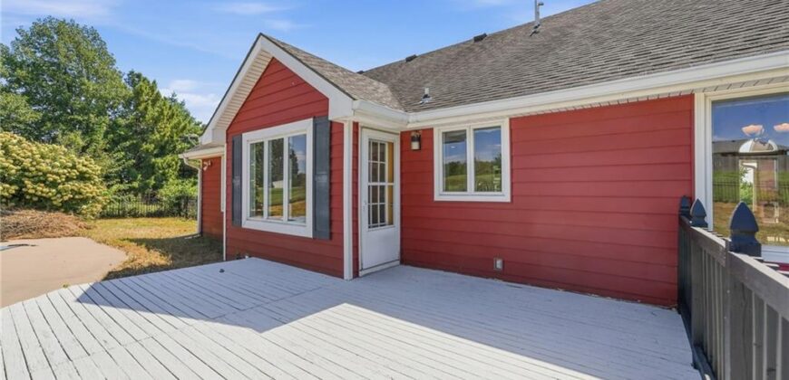 27290 Stephanie Lane, Weston, MO 64098