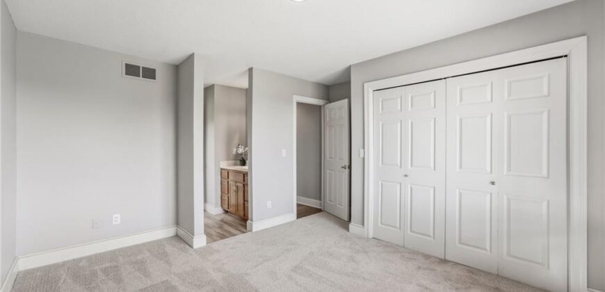 27290 Stephanie Lane, Weston, MO 64098