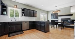 805 N Cherry Lane, Smithville, MO 64089