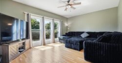 805 N Cherry Lane, Smithville, MO 64089