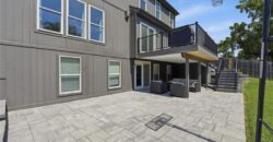 805 N Cherry Lane, Smithville, MO 64089