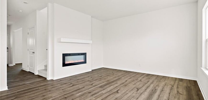 10612 N Richmond Avenue, Kansas City, MO 64157