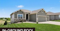 17605 Grey Hawke Ridge, Smithville, MO 64089