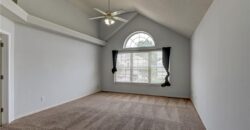 411 Shannon Avenue, Smithville, MO 64089
