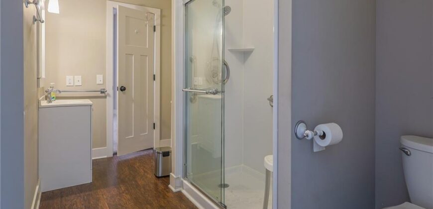 427 Benton Avenue, Excelsior Springs, MO 64024