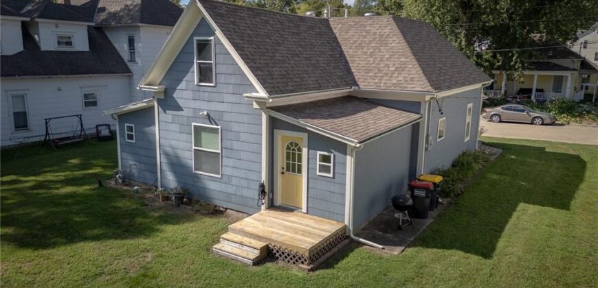427 Benton Avenue, Excelsior Springs, MO 64024
