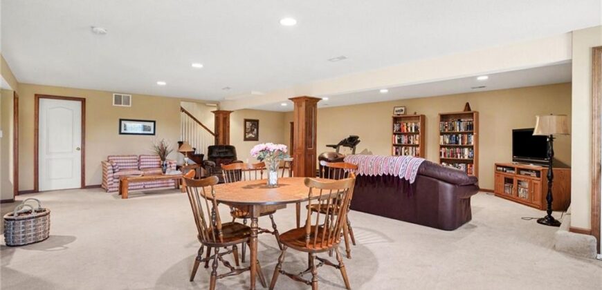 4400 NE 73rd Street, Kansas City, MO 64119