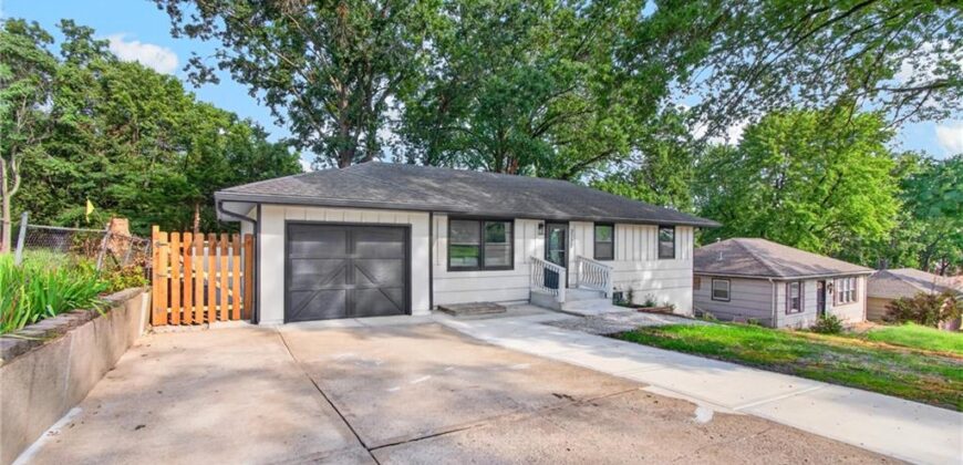 3737 N Walrond Avenue, Kansas City, MO 64117