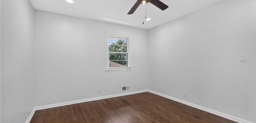3737 N Walrond Avenue, Kansas City, MO 64117